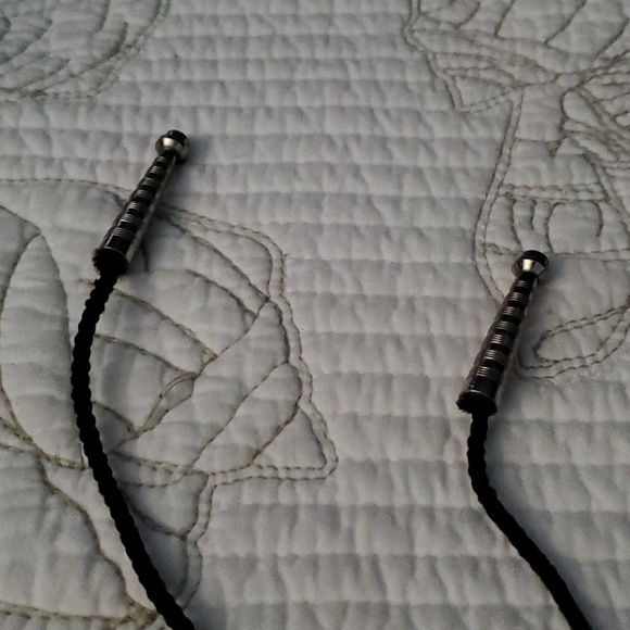 Bolero - Picture 3 of 3